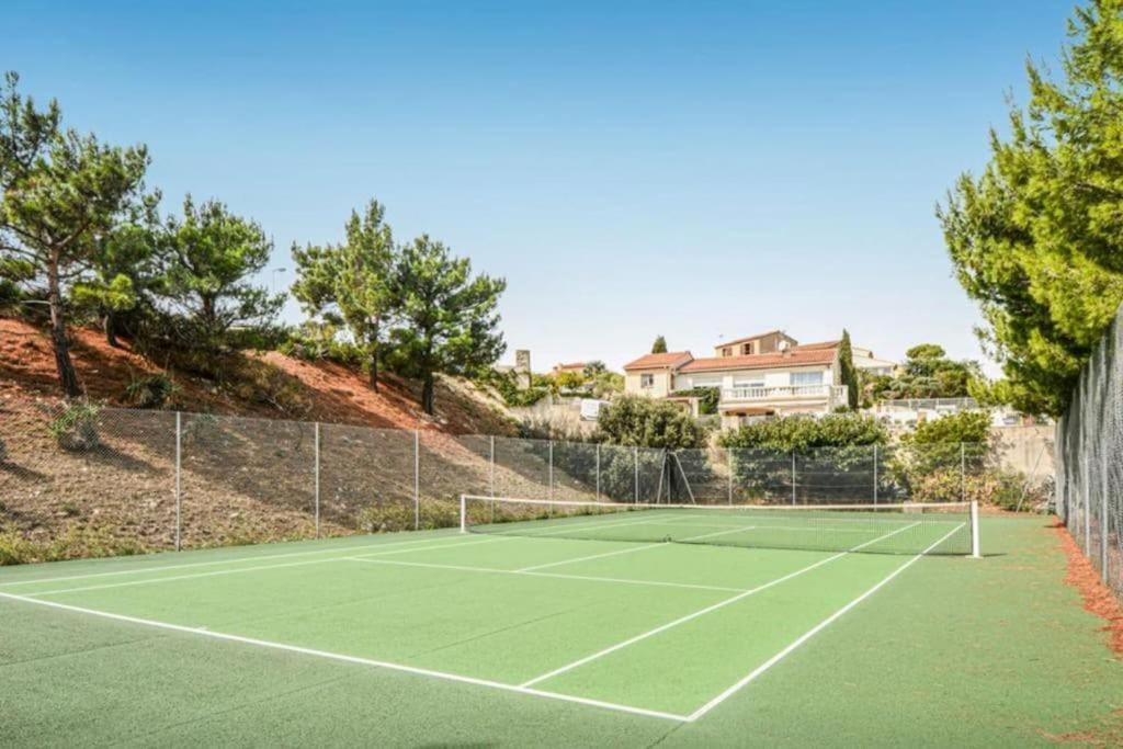 Appartement Studio Lumineux, Avec Vue Mer - Conciergerie Regnier - à Sausset-les-Pins Extérieur photo